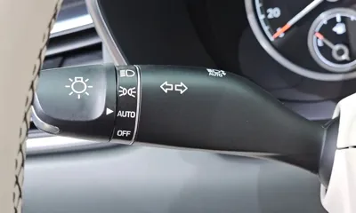 Genesis G70 2023, 75279 км, за 18970.72 USD - фото 29