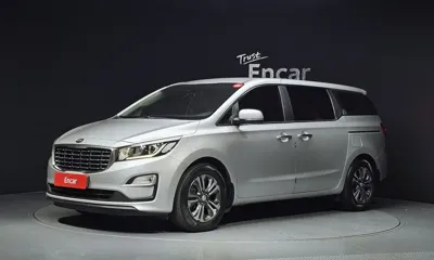 Kia Canival · 2019 год