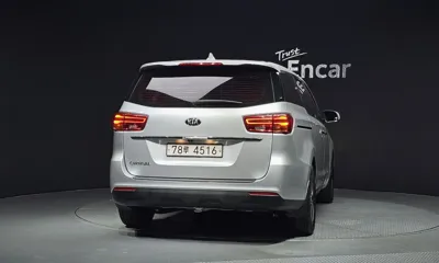 Kia Canival 2019, 42190 км, за 9518.18 USD