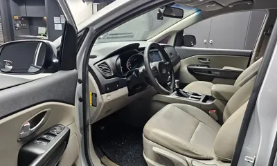 Kia Canival 2019, 42190 км, за 9518.18 USD - фото 10