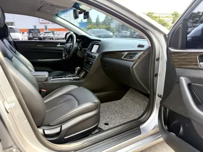 Hyundai Sonata 2016, 150296 км, за 5404.7 USD - фото 11