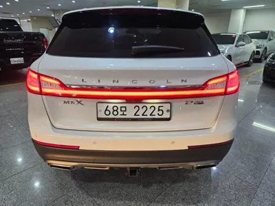 Lincoln MKX 2016, 70338 км, за 8205.33 USD