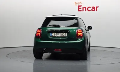 MINI Cooper 2021, 83060 км, за 10224.56 USD