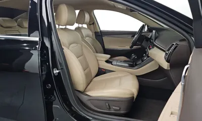 Hyundai Grandeur 2018, 57664 км, за 10927.14 USD - фото 10