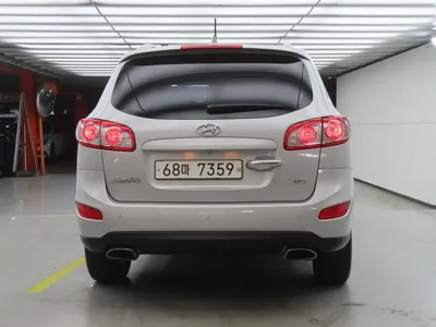 Hyundai Santafe 2011, 113583 км, за 3106.82 USD