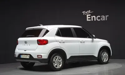 Hyundai Venue 2022, 36623 км, за 13874.16 USD