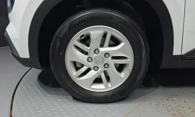 Hyundai Venue 2022, 36623 км, за 13874.16 USD