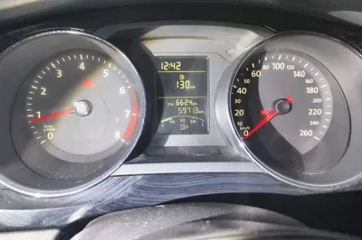 Volkswagen Sagitar 2015, 59700 км, за 5384 USD - фото 12