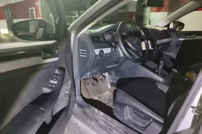 Volkswagen Sagitar 2015, 59700 км, за 5384 USD - фото 16
