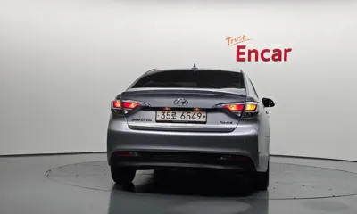 Hyundai Sonata 2017, 160554 км, за 5251.41 USD