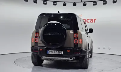 Land Rover Defender 2025, 9378 км, за 85993.53 USD