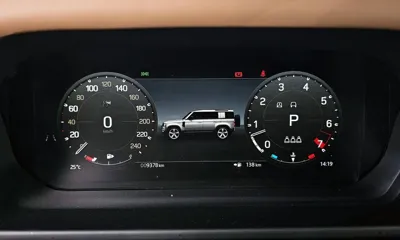 Land Rover Defender 2025, 9378 км, за 85993.53 USD - фото 8