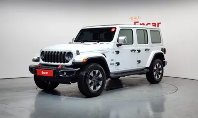 Jeep Wrangler · 2023 год