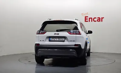 Jeep Cherokee 2020, 93591 км, за 8465.19 USD