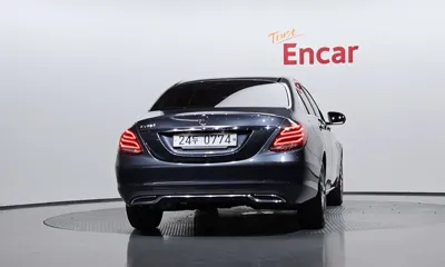 Mercedes-Benz C-Class 2016, 98412 км, за 8385.88 USD