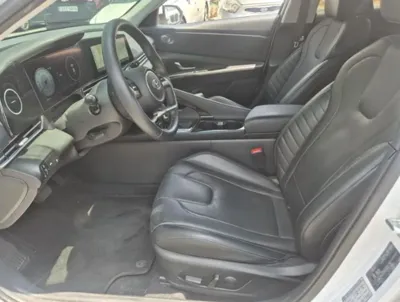 Hyundai Avante 2023, 46922 км, за 14178.81 USD