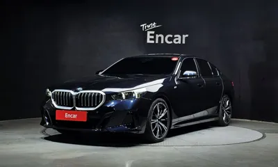BMW 5-Series · 2024 год