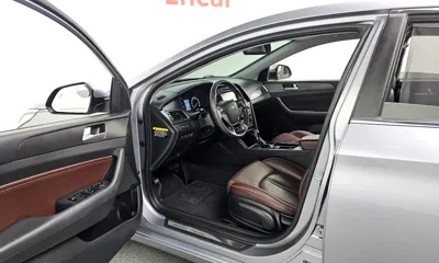 Hyundai Sonata 2017, 61684 км, за 7150.75 USD - фото 10