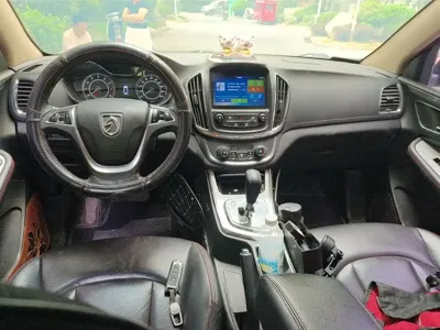 Baojun 560 2017, 74100 км, за 2803.62 USD