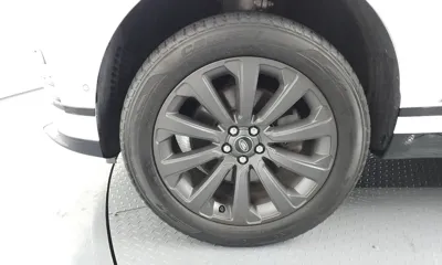 Land Rover Range Rover Velar 2019, 110433 км, за 19821.6 USD