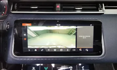Land Rover Range Rover Velar 2019, 110433 км, за 19692.79 USD - фото 15