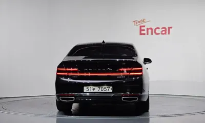 Genesis G90 2019, 146536 км, за 18983.18 USD