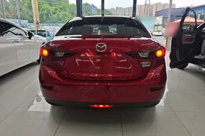 Mazda Mazda 3 Axela 2017, 128900 км, за 7090 USD