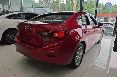 Mazda Mazda 3 Axela 2017, 128900 км, за 7090 USD - фото 6