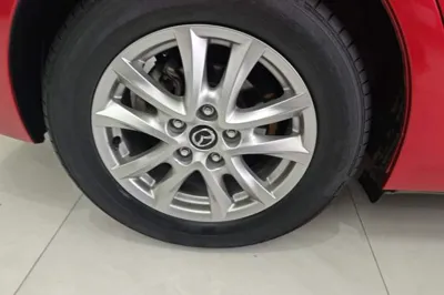 Mazda Mazda 3 Axela 2017, 128900 км, за 7090 USD - фото 11