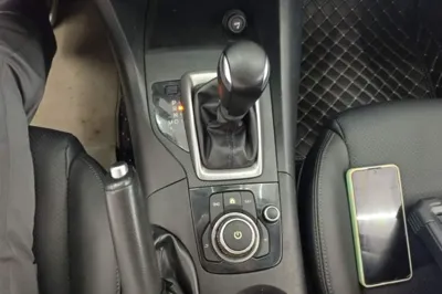 Mazda Mazda 3 Axela 2017, 128900 км, за 7090 USD - фото 16