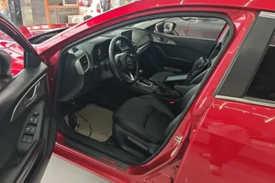 Mazda Mazda 3 Axela 2017, 128900 км, за 7090 USD - фото 17
