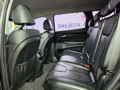 Hyundai Santafe 2019, 65520 км, за 13521.41 USD - фото 10