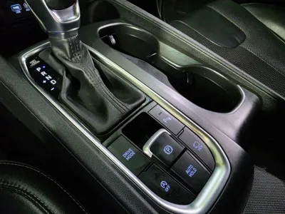 Hyundai Santafe 2019, 65520 км, за 13521.41 USD - фото 17