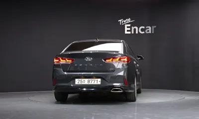 Hyundai Sonata 2018, 173743 км, за 5905.15 USD
