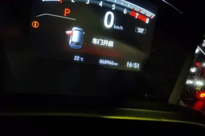 Honda CR-V 2019, 68900 км, за 13905 USD - фото 12