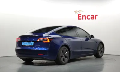 Tesla Model 3 2021, 139286 км, за 16866.46 USD