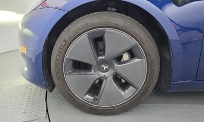 Tesla Model 3 2021, 139286 км, за 16866.46 USD
