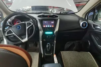 BYD Yuan New Energy 2019, 57300 км, за 6939 USD - фото 15