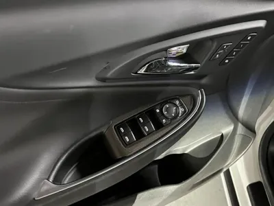 ChevroletGMDaewoo Malibu 2018, 54300 км, за 5185.77 USD - фото 9