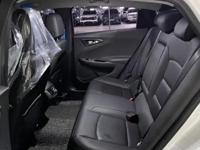 ChevroletGMDaewoo Malibu 2018, 54300 км, за 5185.77 USD - фото 16
