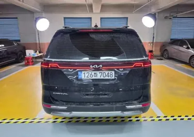 Kia Canival 2022, 116908 км, за 4065.15 USD