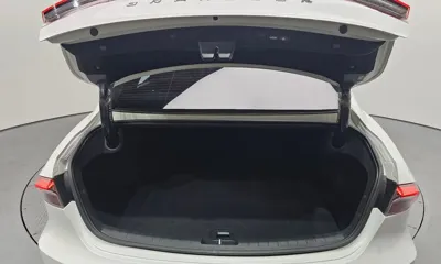 Hyundai Grandeur 2023, 51092 км, за 17384.99 USD - фото 20