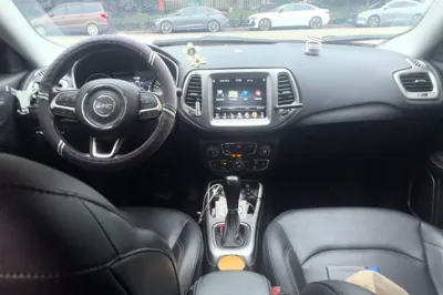 Jeep Compass 2017, 61500 км, за 6461 USD - фото 6