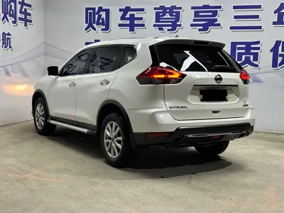 Nissan X-Trail 2020, 110000 км, за 9097.04 USD