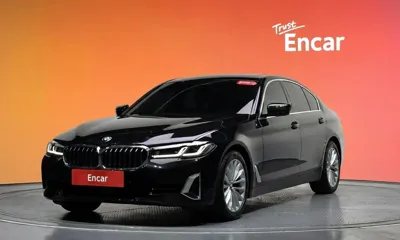 BMW 5-Series · 2023 год