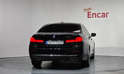 BMW 5-Series 2023, 59638 км, за 23003.72 USD