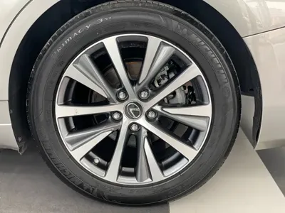 Lexus ES 2020, 88000 км, за 21289.37 USD - фото 18