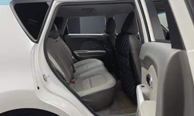 Kia Soul 2018, 141533 км, за 5785.61 USD - фото 12