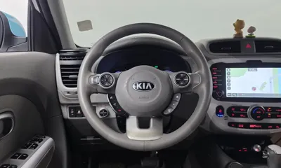Kia Soul 2018, 141533 км, за 5785.61 USD - фото 15