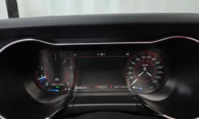 Ford Mustang 2018, 83366 км, за 12603.39 USD - фото 8